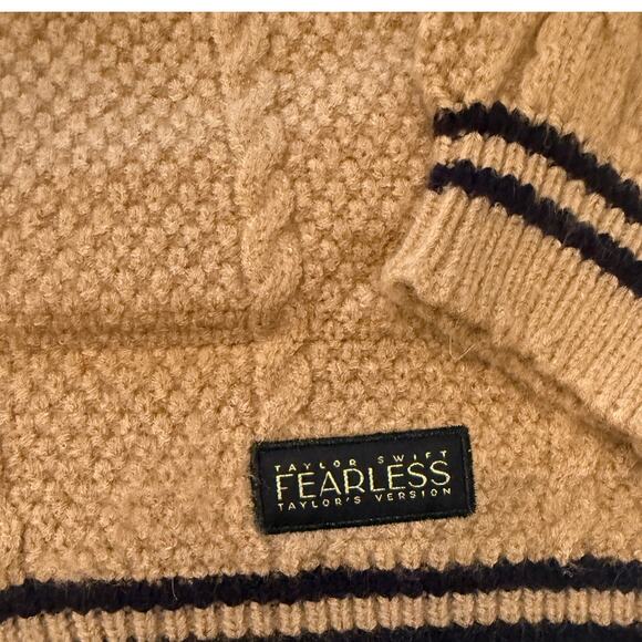 Taylor Swift NWT (bag) | Official Fearless tan cable knit cardigan sweater | XS - Picture 8 of 10